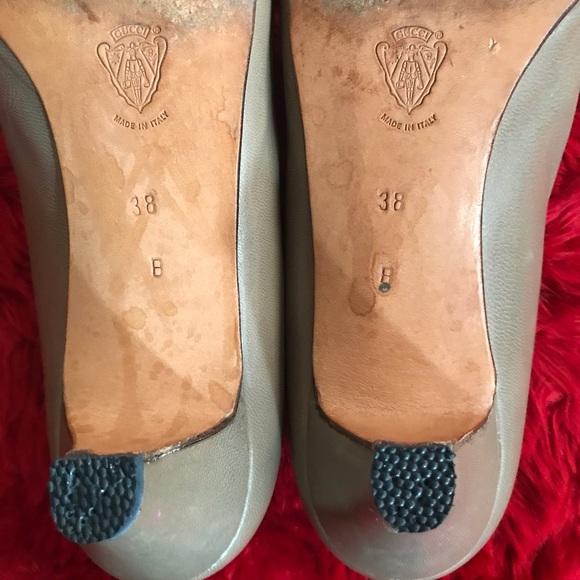 Authentic Gucci Brown Leather pumps, 2” heels, size 8B - Picture 6 of 12